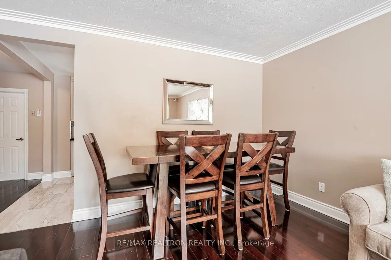 245, Elmwood, Harding, Richmond Hill