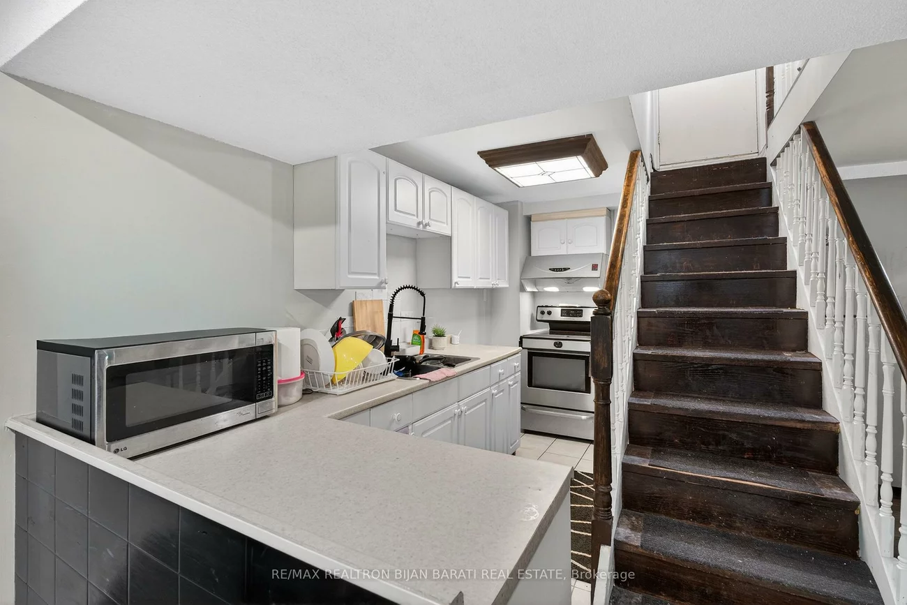 92, Weldrick, Harding, Richmond Hill