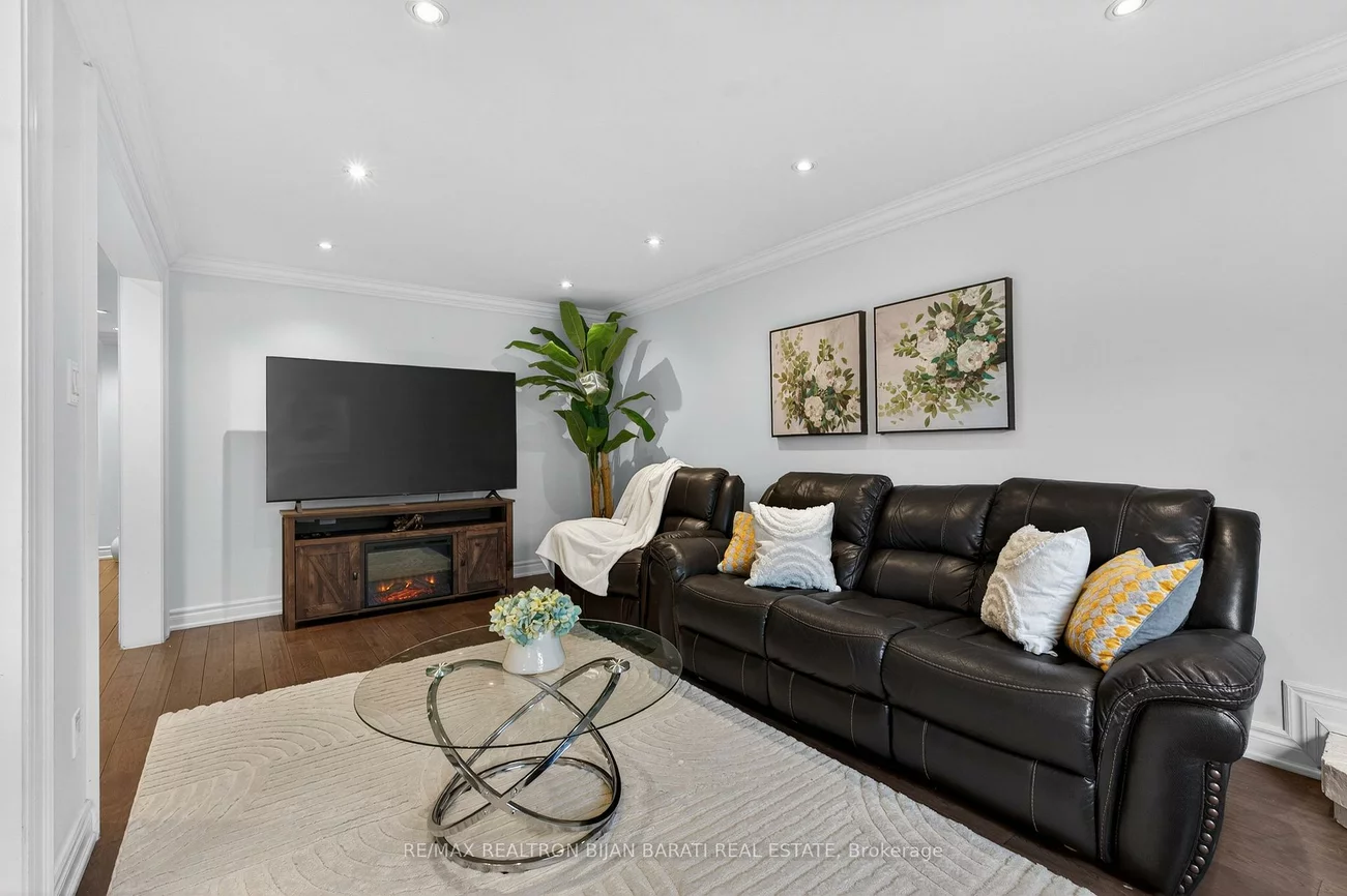 92, Weldrick, Harding, Richmond Hill