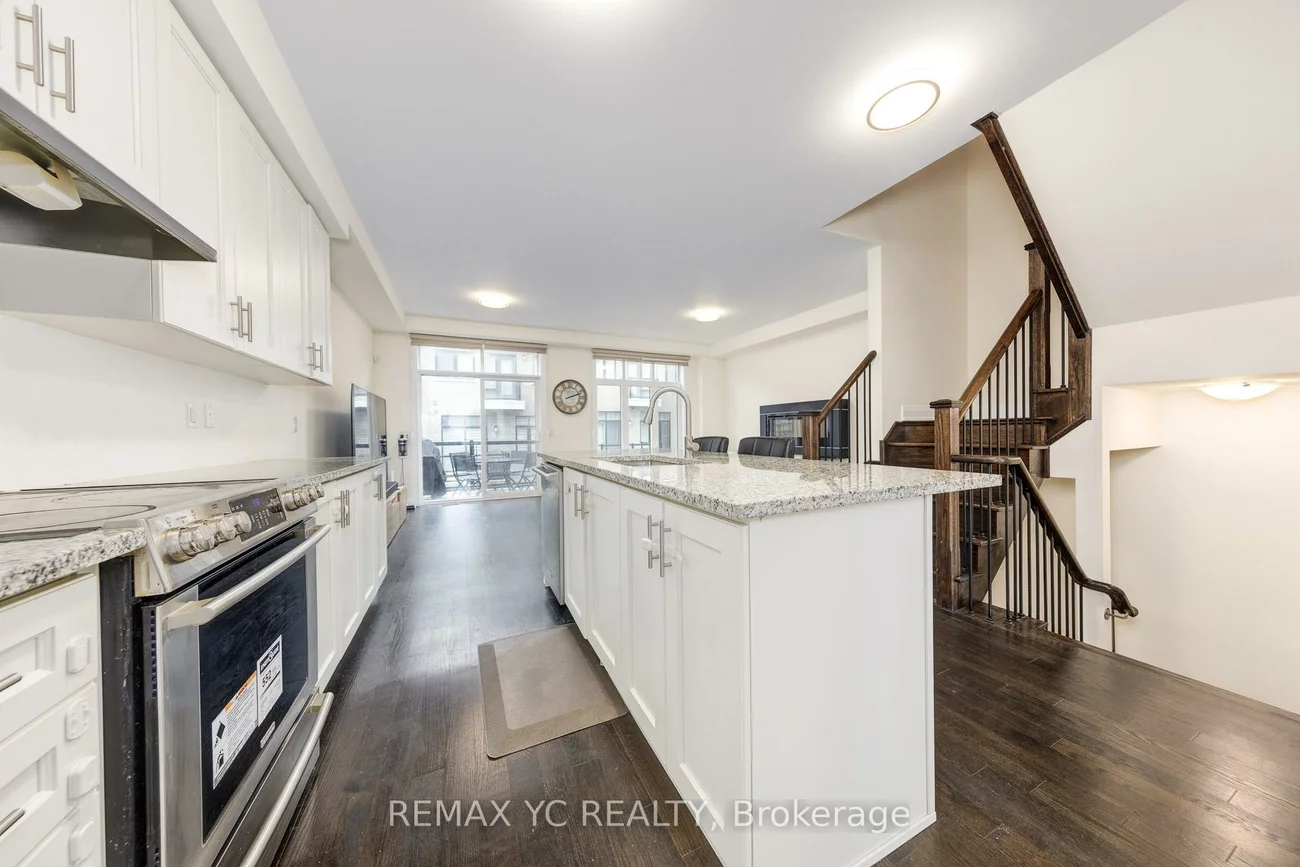 33, Duncombe, South Richvale, Richmond Hill