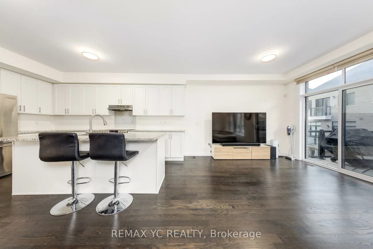 33, Duncombe, South Richvale, Richmond Hill