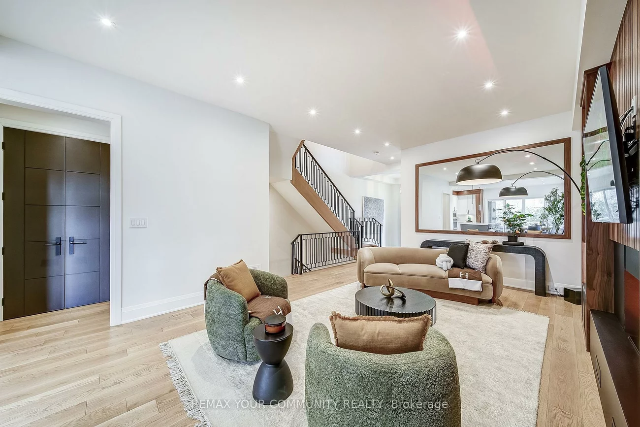 116, Lucas, Mill Pond, Richmond Hill