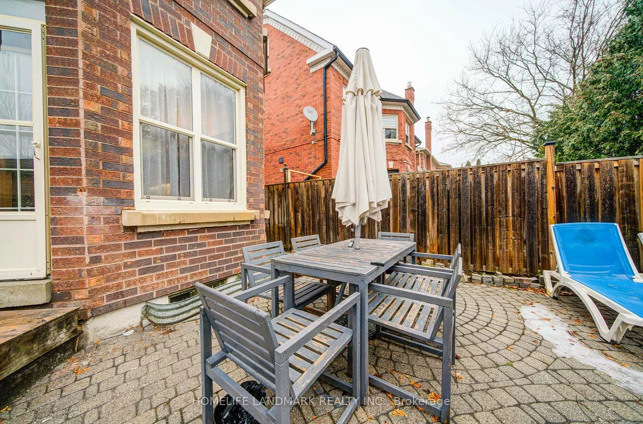 111, Theobalds, Mill Pond, Richmond Hill