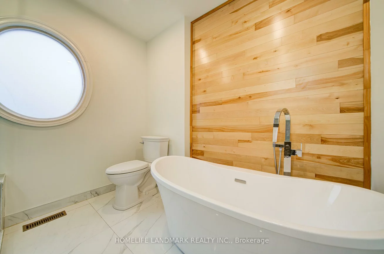 111, Theobalds, Mill Pond, Richmond Hill