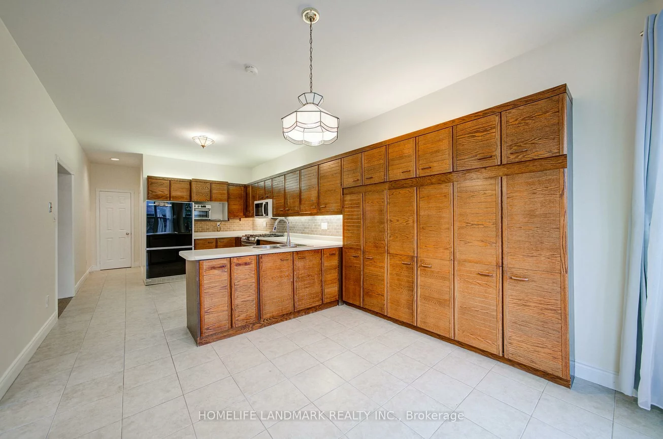 111, Theobalds, Mill Pond, Richmond Hill