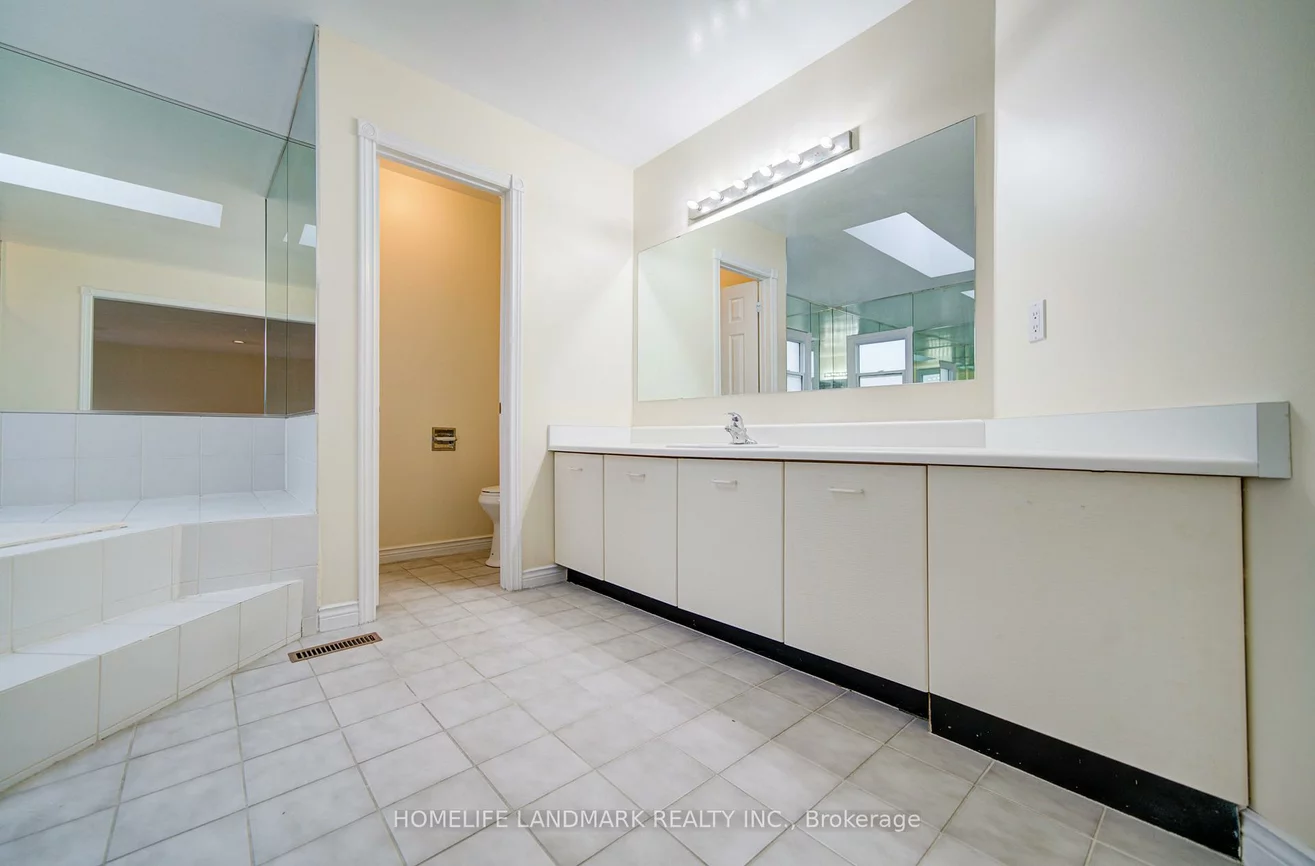 111, Theobalds, Mill Pond, Richmond Hill