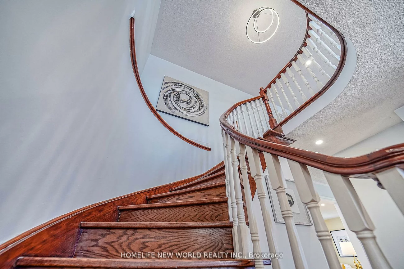 15, Marylebone, Oak Ridges Lake Wilcox, Richmond Hill
