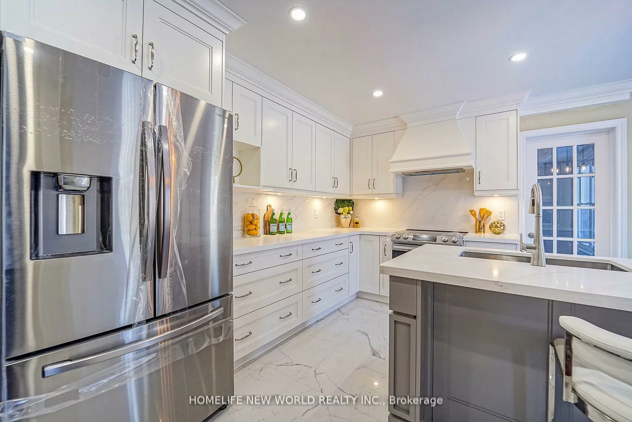 15, Marylebone, Oak Ridges Lake Wilcox, Richmond Hill