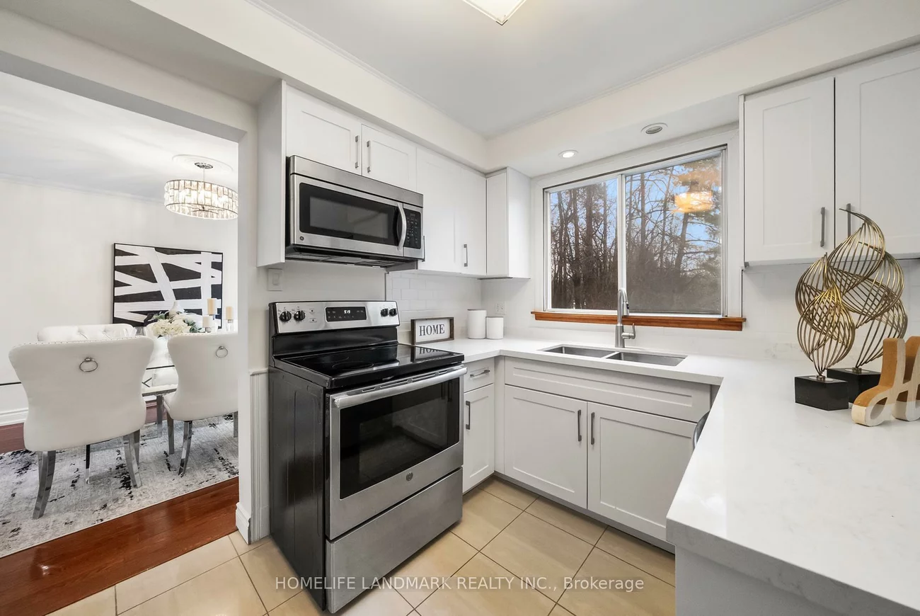 36, Cynthia, Oak Ridges, Richmond Hill