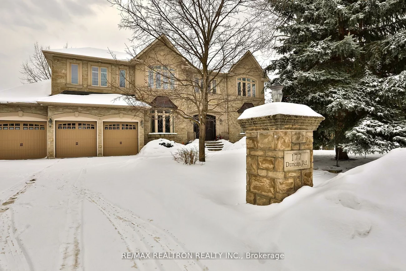 177, Duncan, Langstaff, Richmond Hill