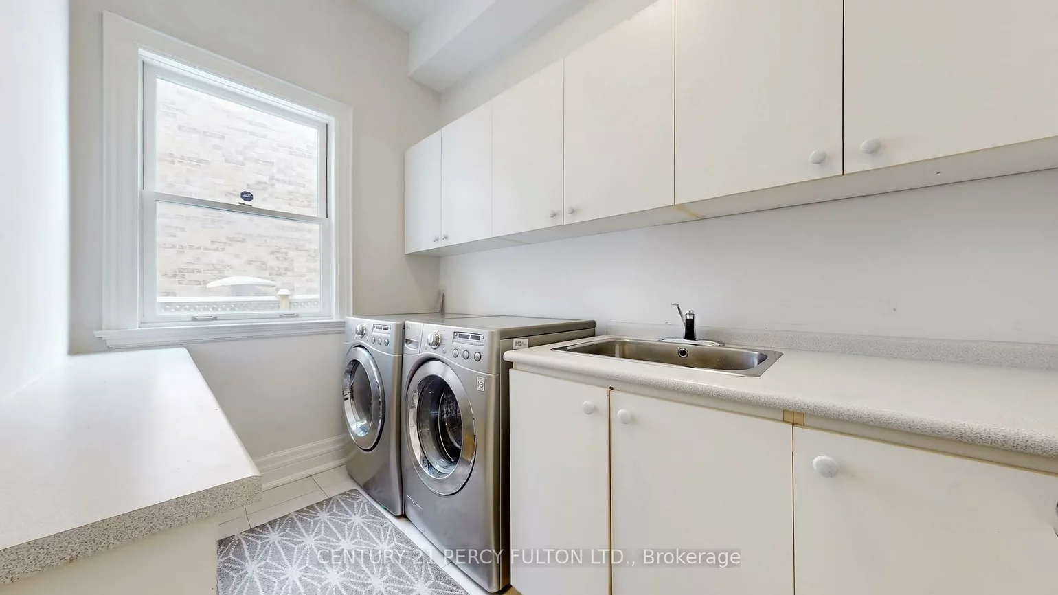 126, Old Surrey, South Richvale, Richmond Hill