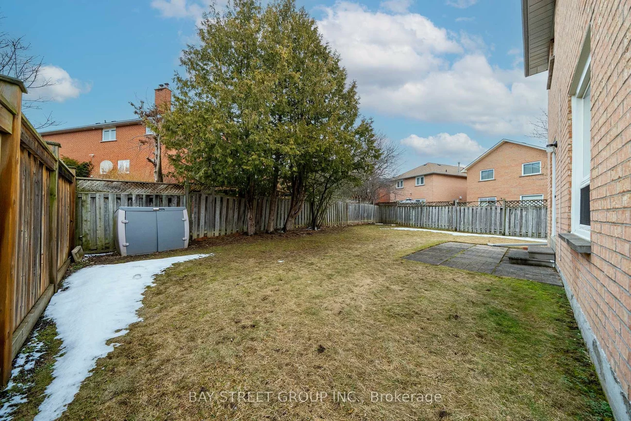 80, Summitcrest, Devonsleigh, Richmond Hill