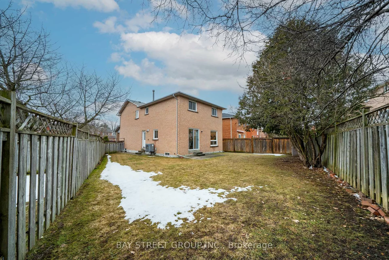 80, Summitcrest, Devonsleigh, Richmond Hill