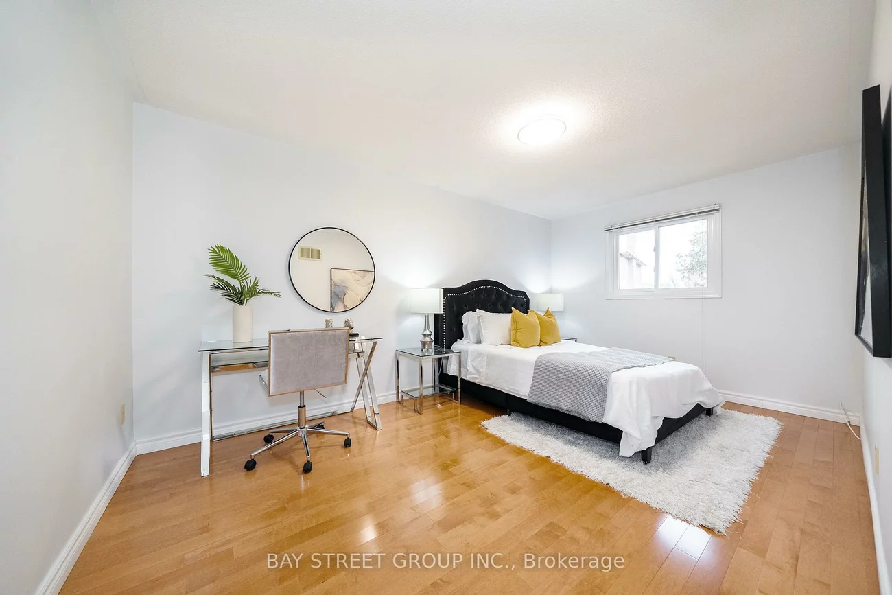 80, Summitcrest, Devonsleigh, Richmond Hill