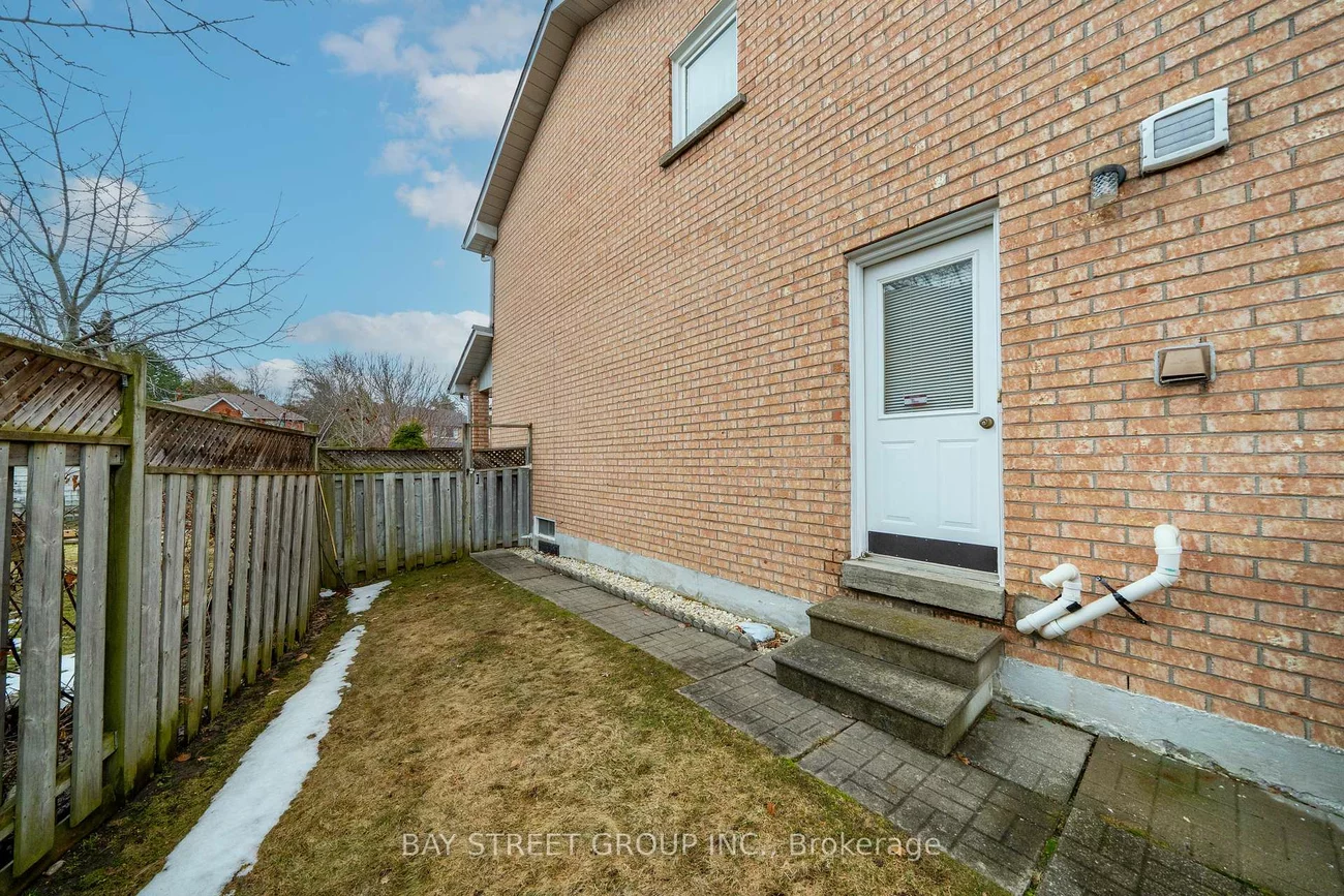 80, Summitcrest, Devonsleigh, Richmond Hill