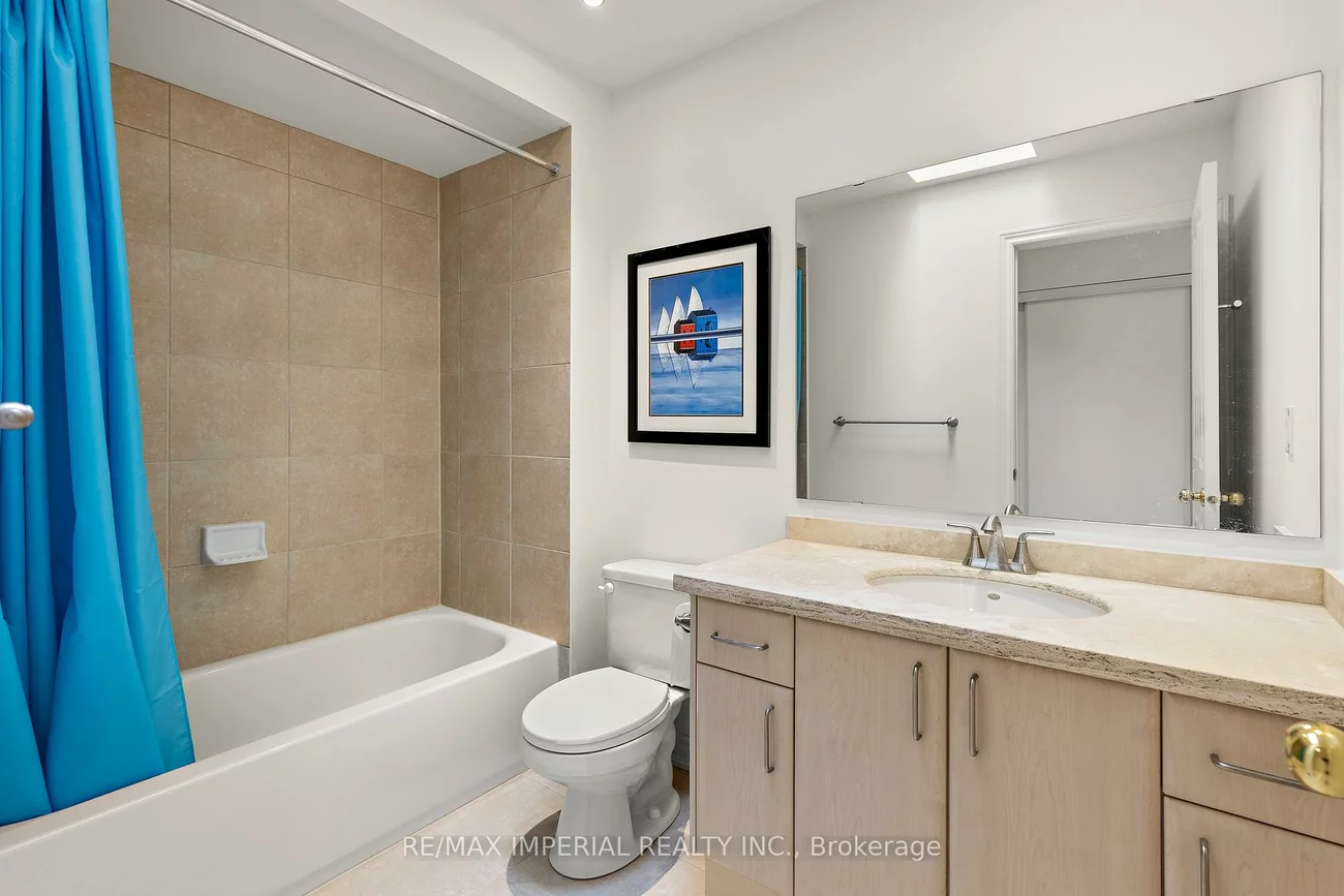 16, Carriage House, Jefferson, Richmond Hill