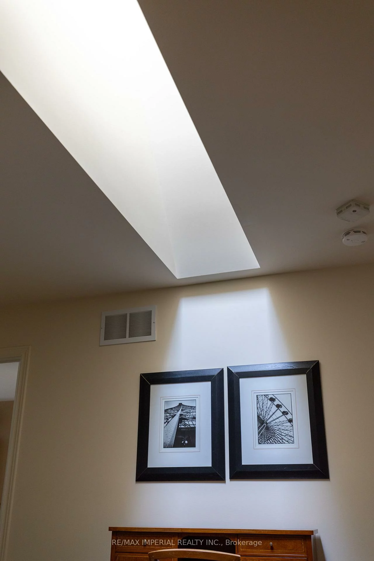 16, Carriage House, Jefferson, Richmond Hill