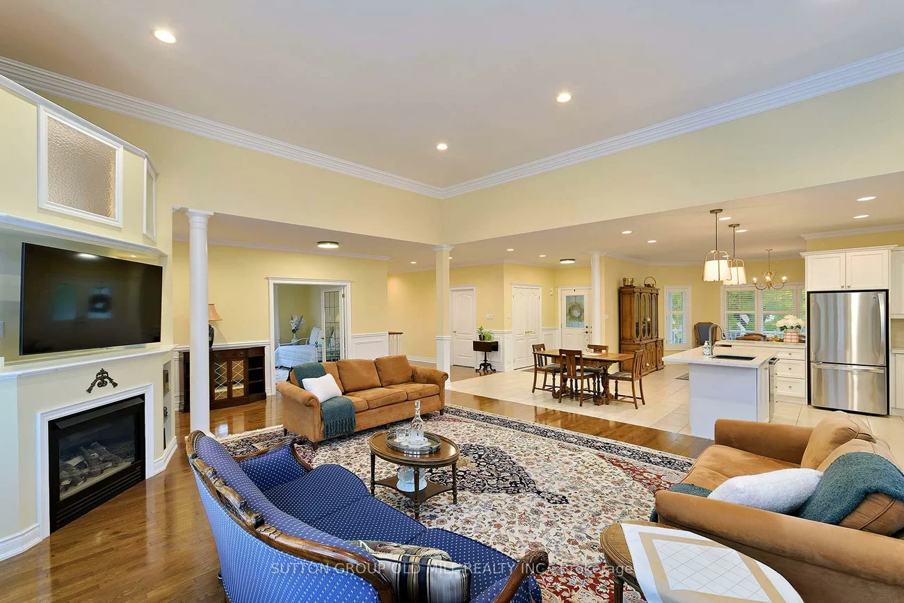 128, Carmela, Oak Ridges, Richmond Hill