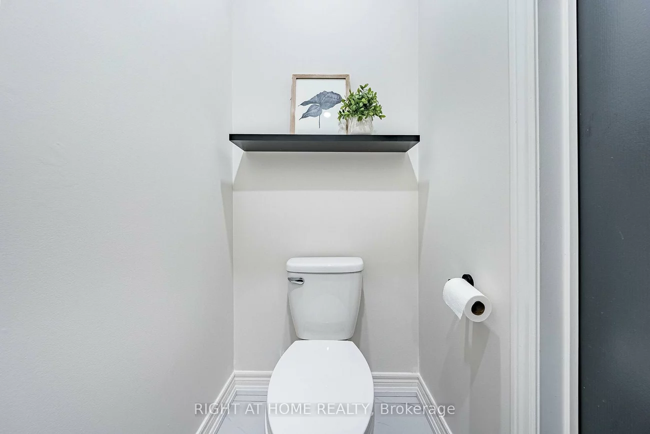 47, Kimono, Rouge Woods, Richmond Hill