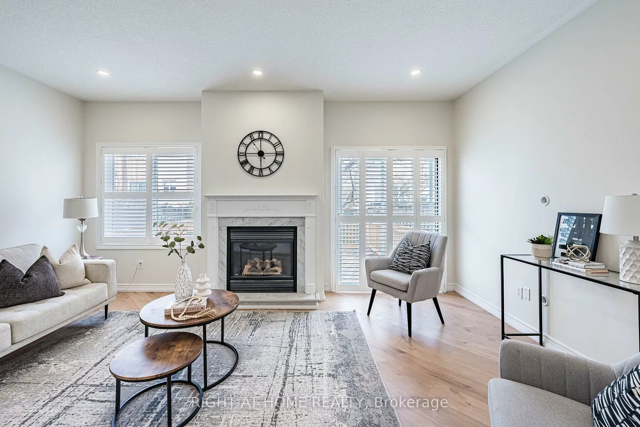 47, Kimono, Rouge Woods, Richmond Hill