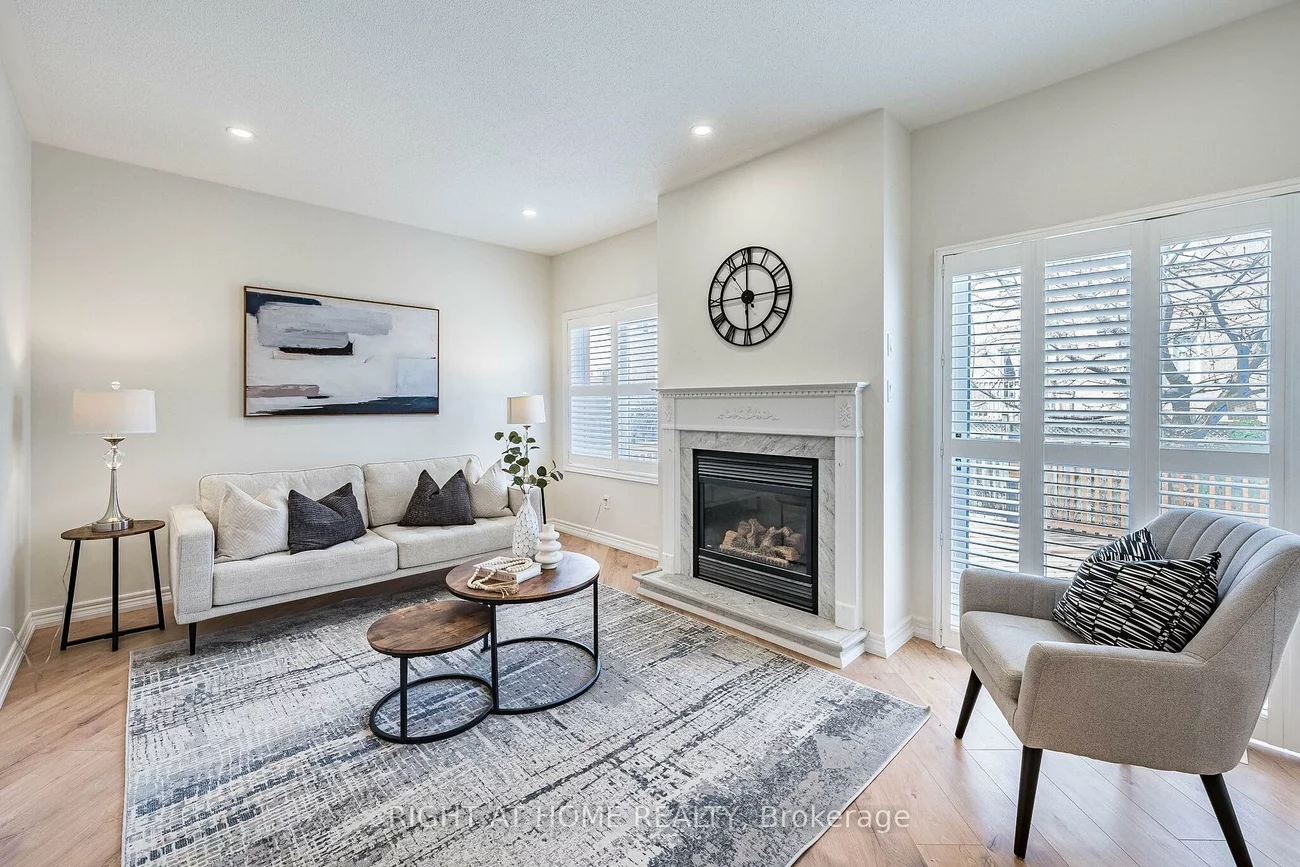 47, Kimono, Rouge Woods, Richmond Hill