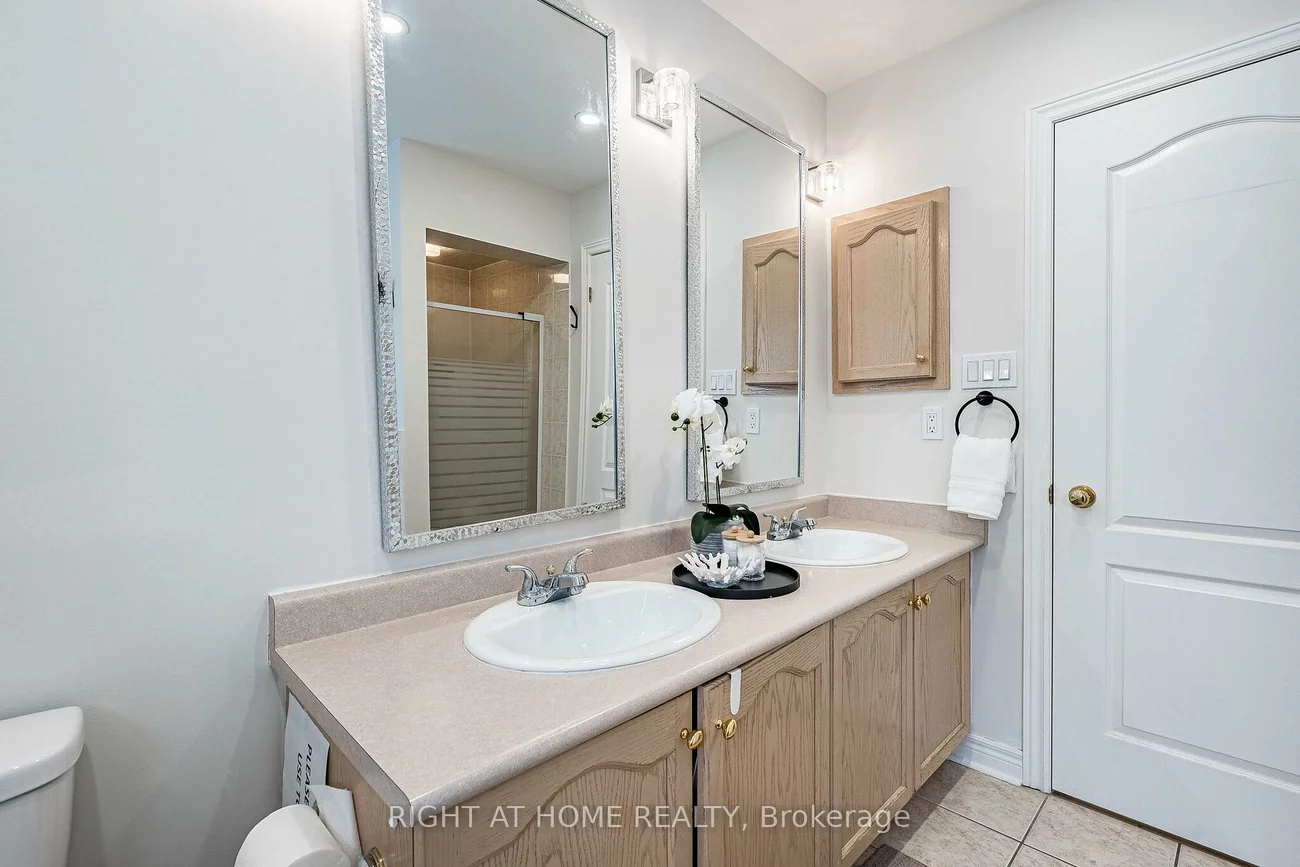 47, Kimono, Rouge Woods, Richmond Hill