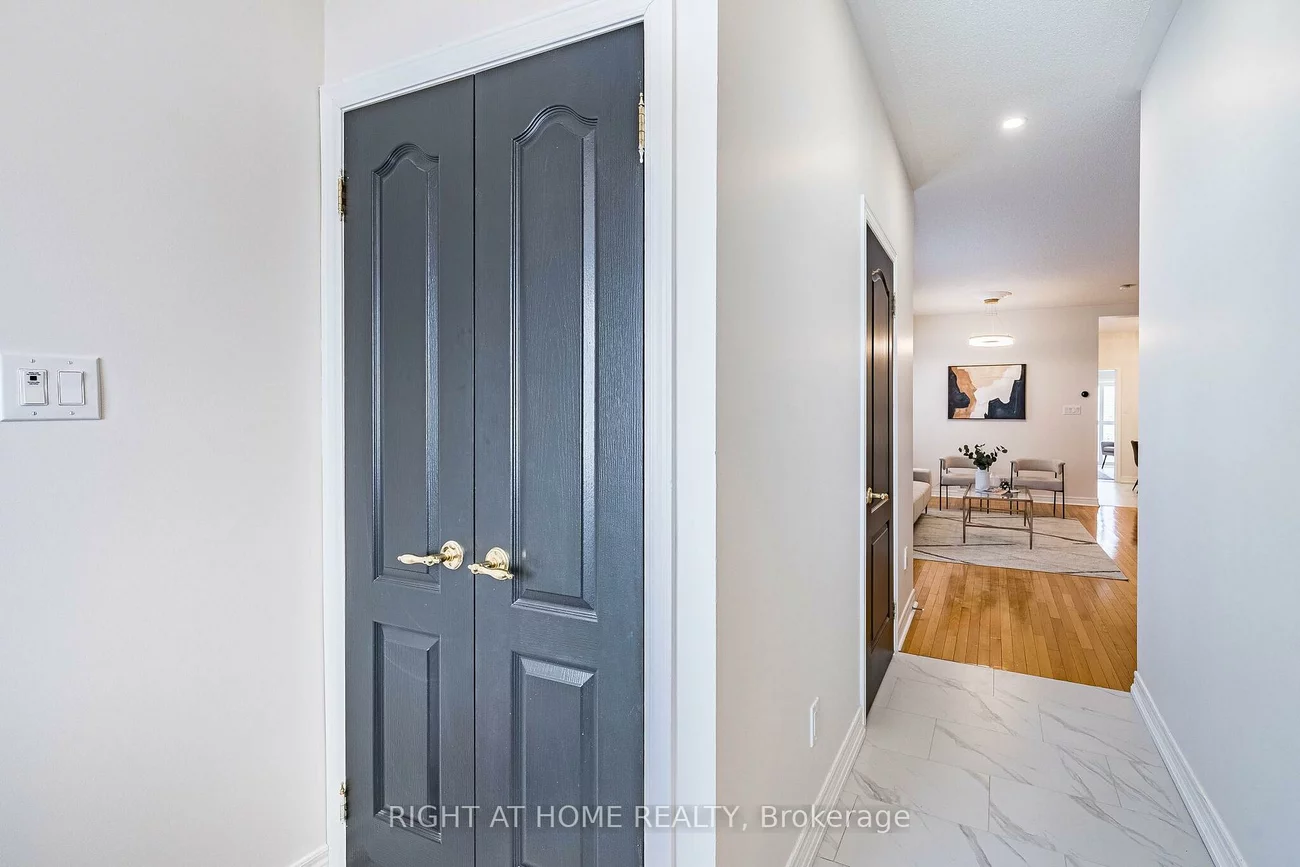 47, Kimono, Rouge Woods, Richmond Hill