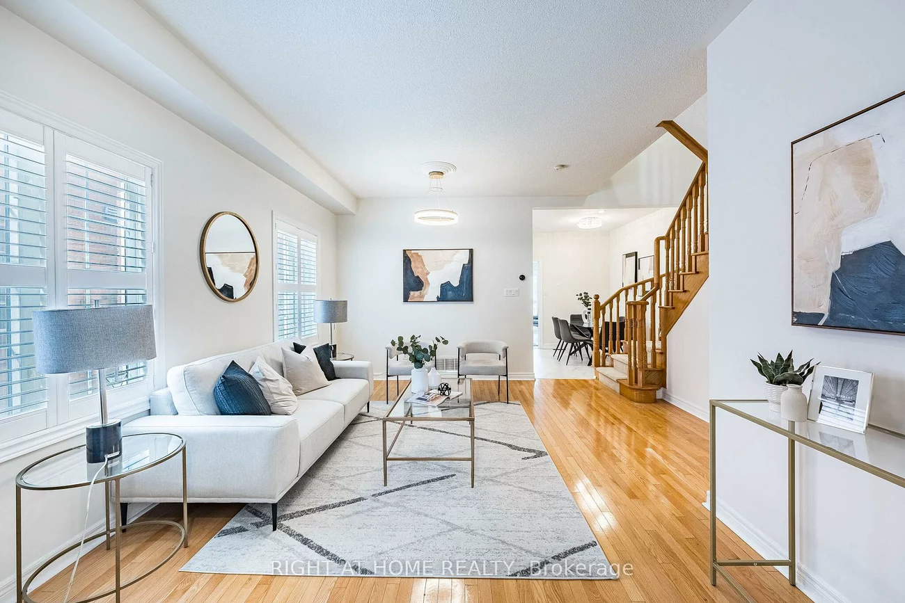 47, Kimono, Rouge Woods, Richmond Hill