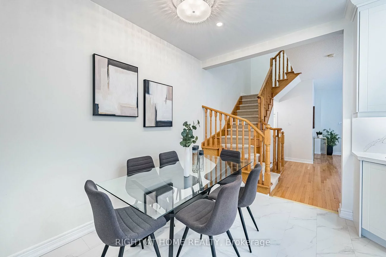 47, Kimono, Rouge Woods, Richmond Hill