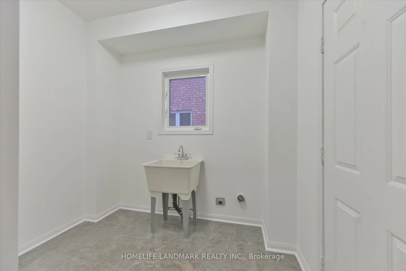 20, Fortune, Rouge Woods, Richmond Hill