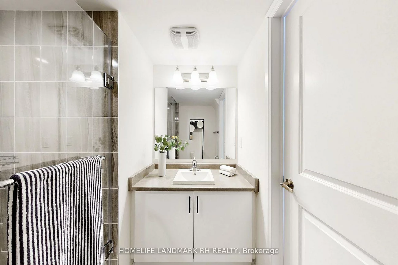 10, RUSSEL WICE, Rural Richmond Hill, Richmond Hill