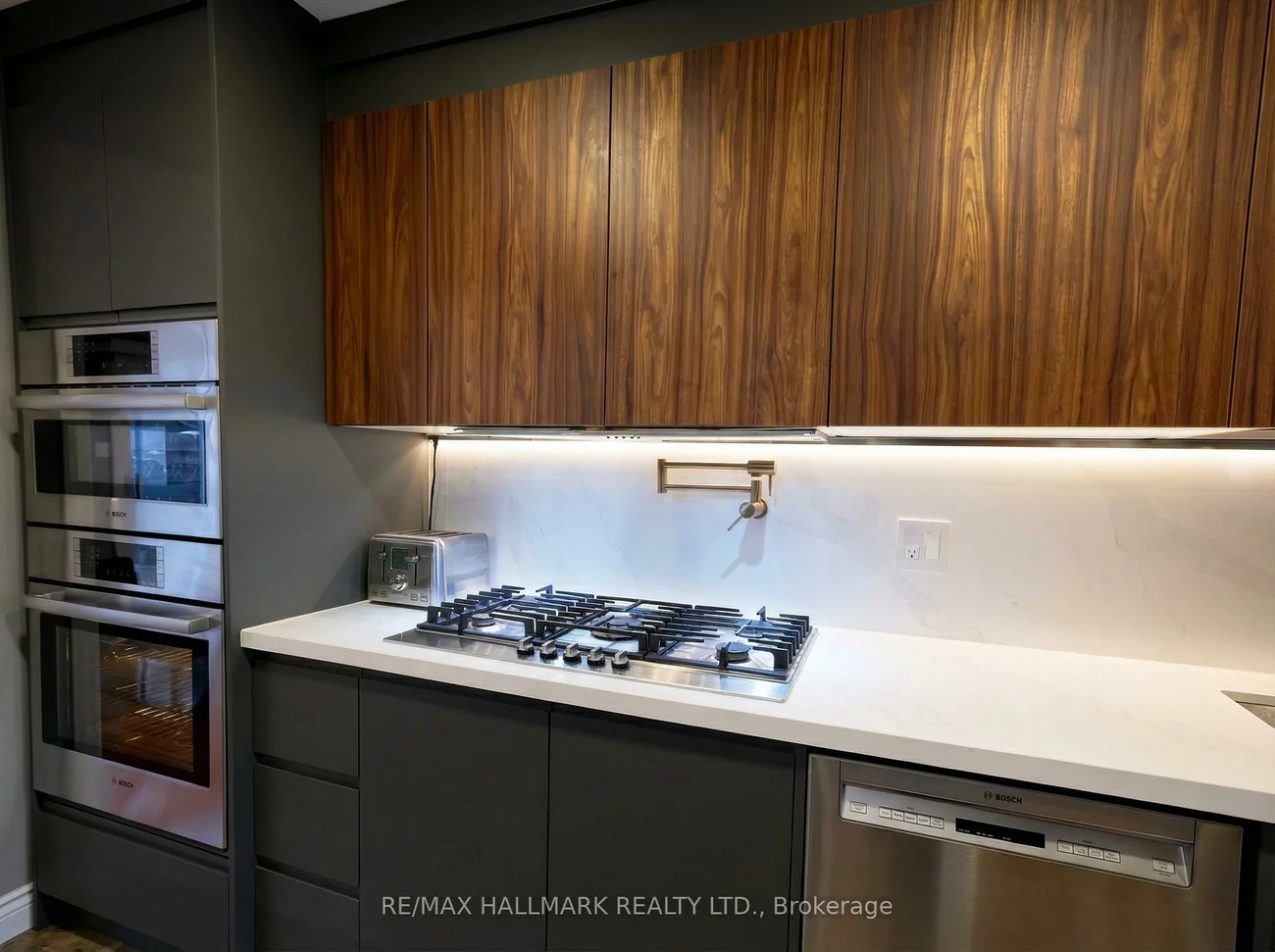 27, Constellation, Observatory, Richmond Hill