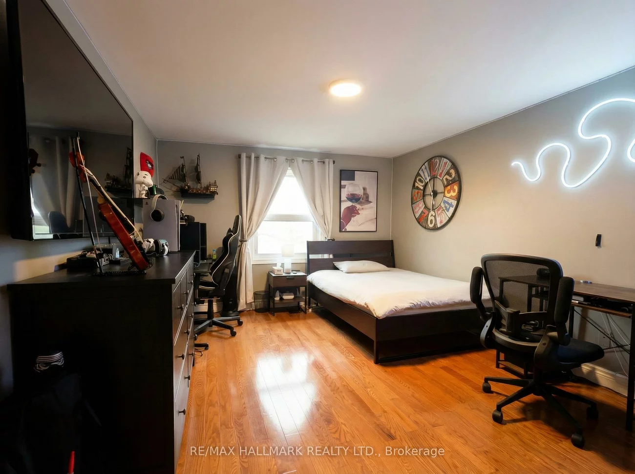 27, Constellation, Observatory, Richmond Hill