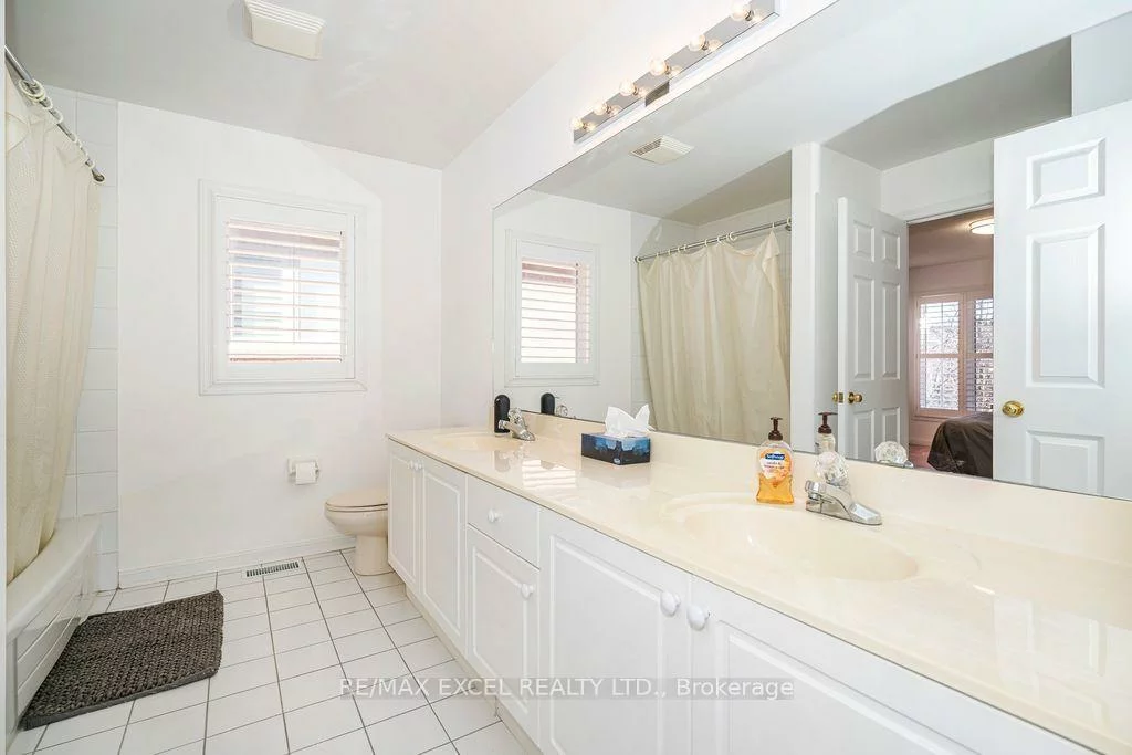 28, Fortune, Rouge Woods, Richmond Hill