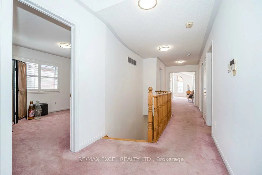 28, Fortune, Rouge Woods, Richmond Hill