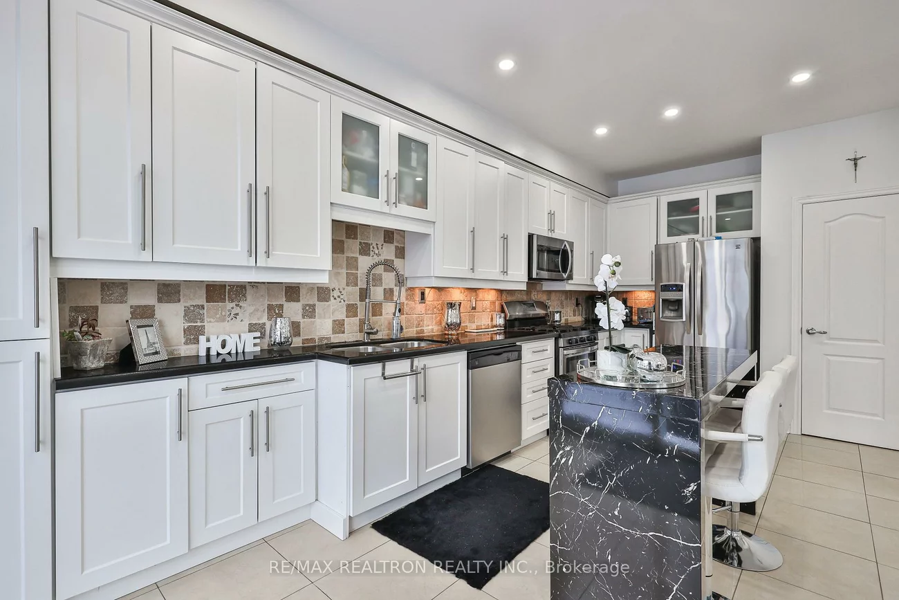 23, Sunridge, Oak Ridges, Richmond Hill
