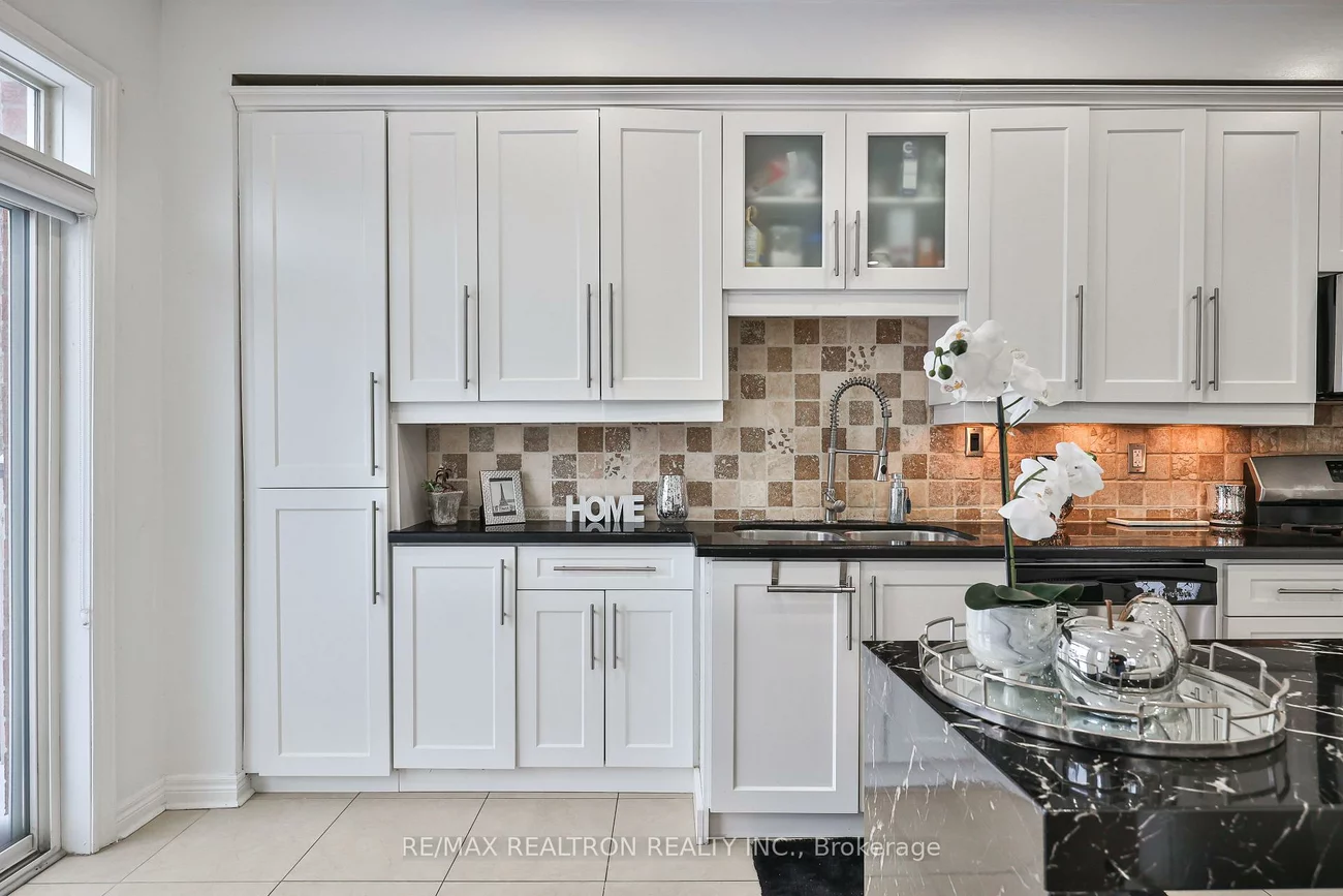 23, Sunridge, Oak Ridges, Richmond Hill