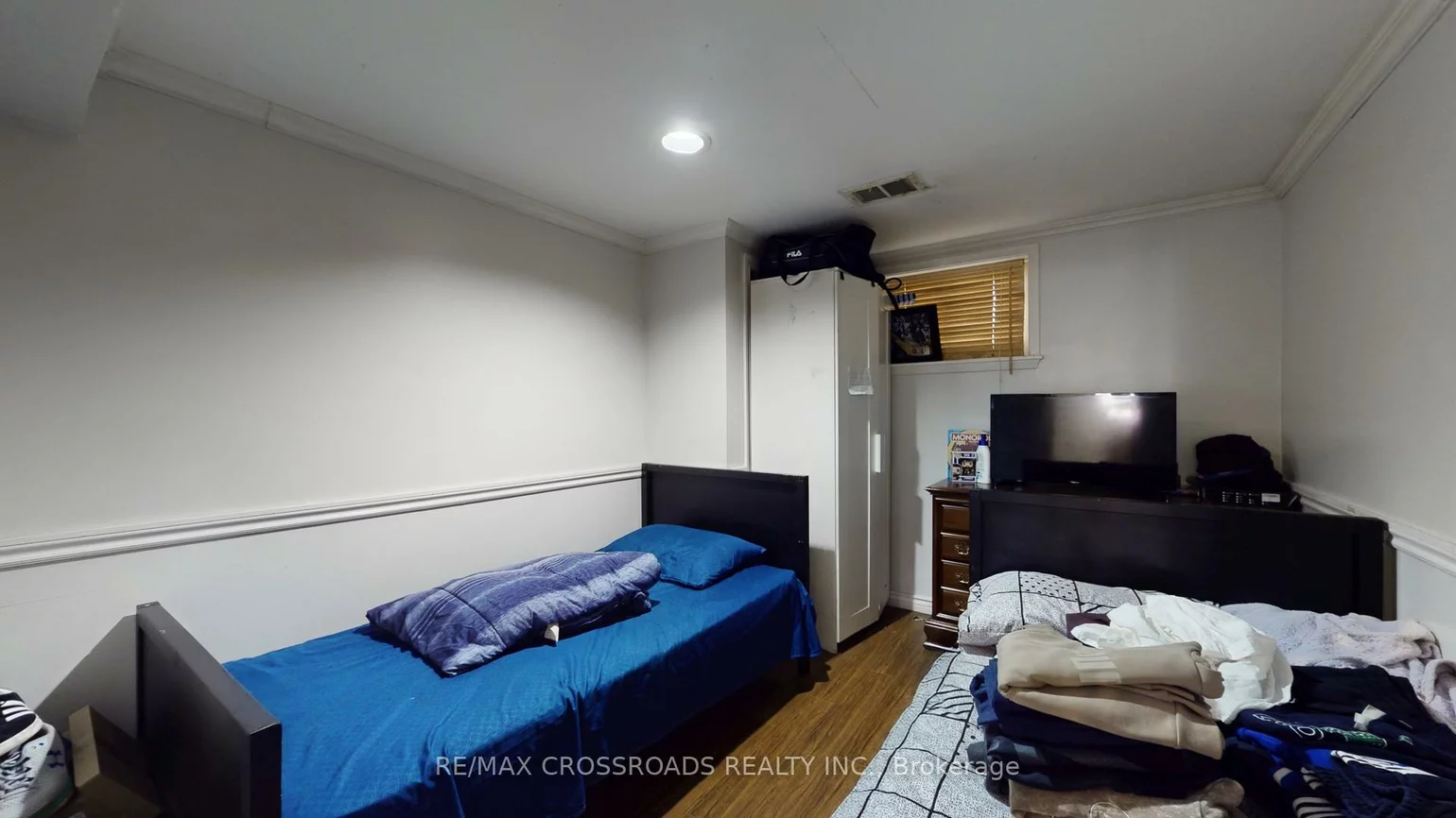 234, Sussex, Harding, Richmond Hill