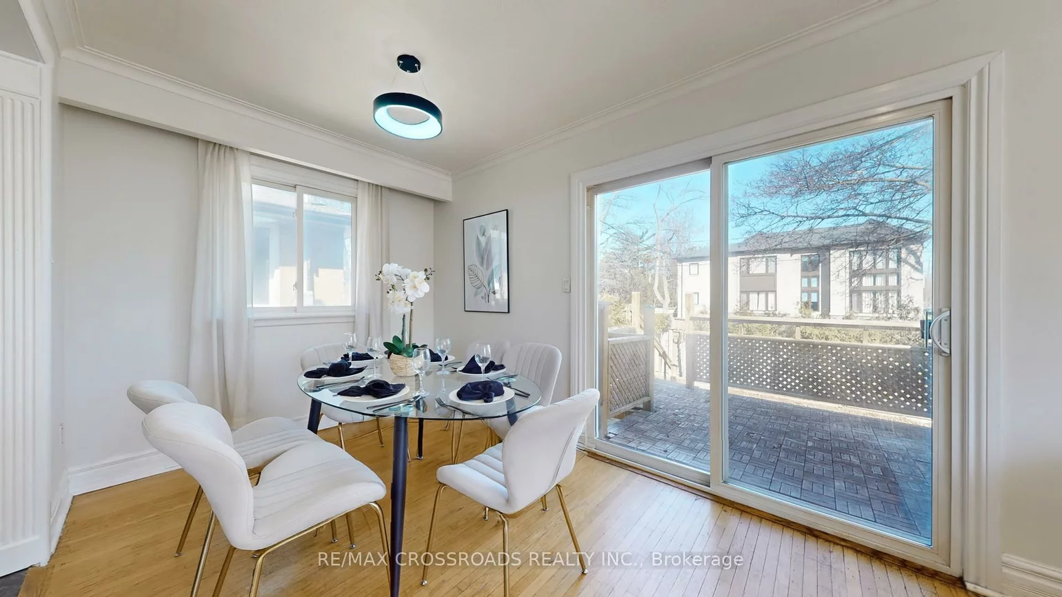 234, Sussex, Harding, Richmond Hill