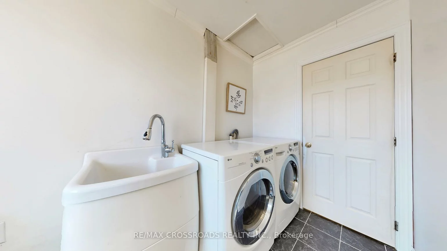 234, Sussex, Harding, Richmond Hill