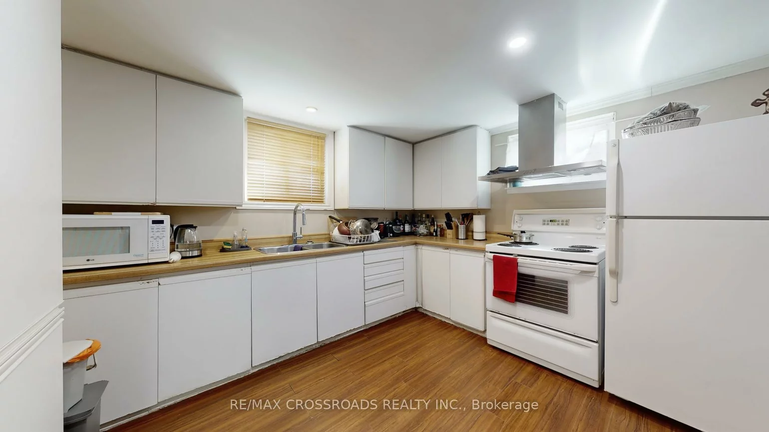 234, Sussex, Harding, Richmond Hill