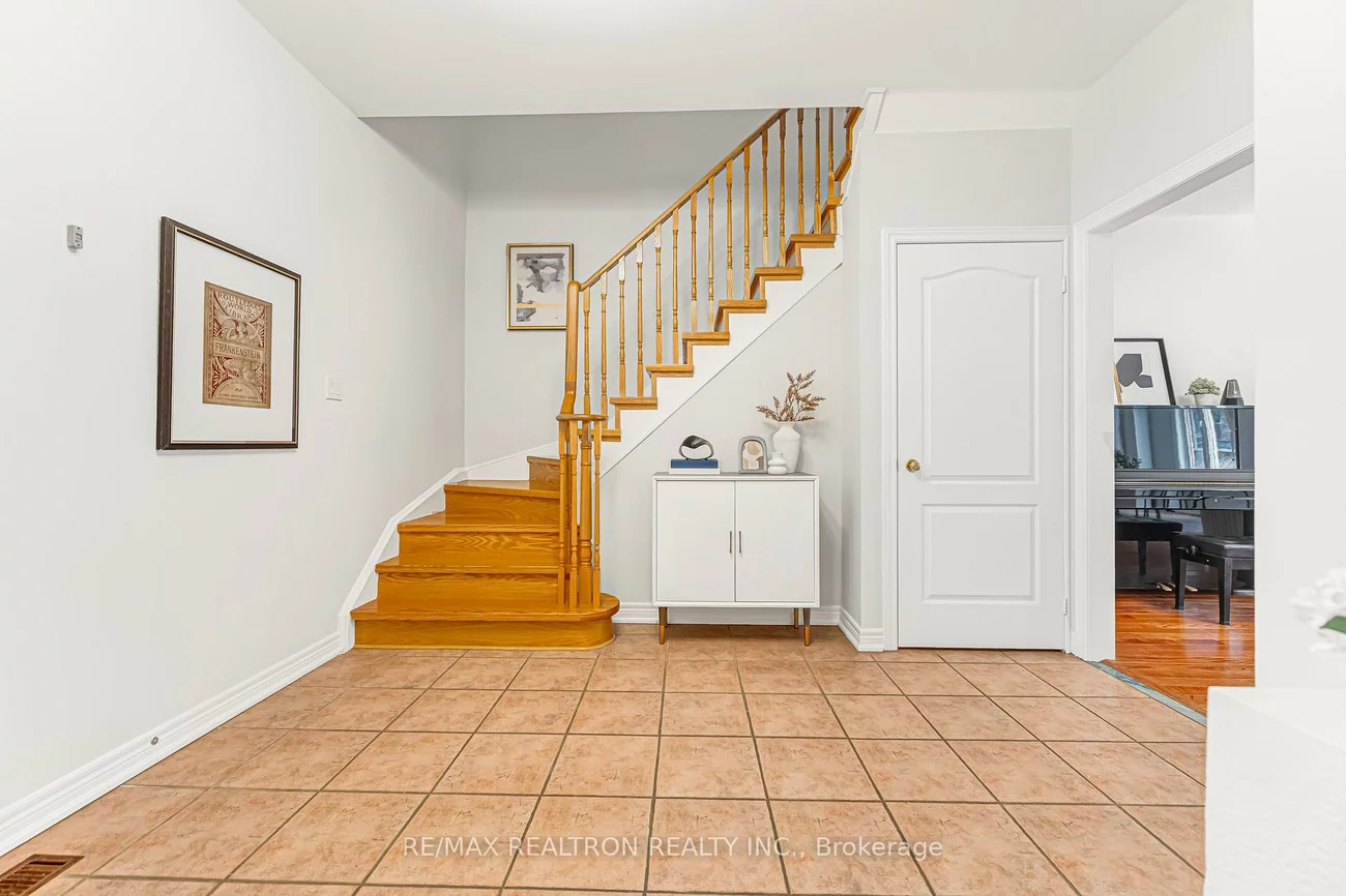 27, Copperstone, Rouge Woods, Richmond Hill