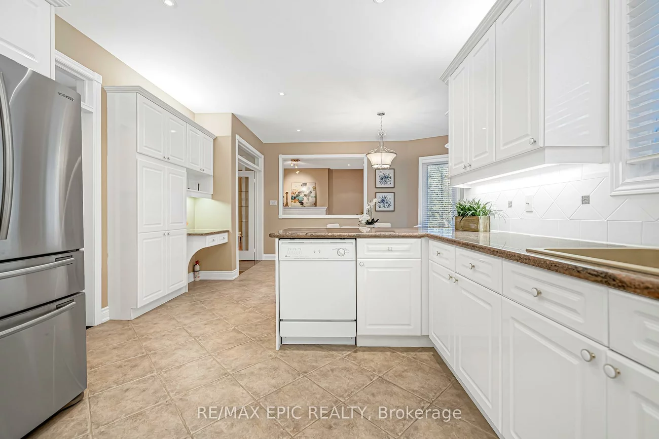 11, Palace, Doncrest, Richmond Hill