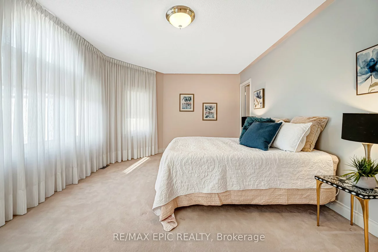 11, Palace, Doncrest, Richmond Hill