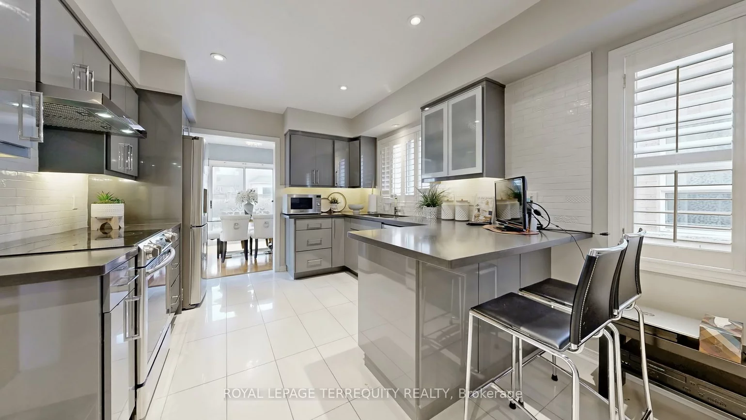 61, Quetico, Langstaff, Richmond Hill