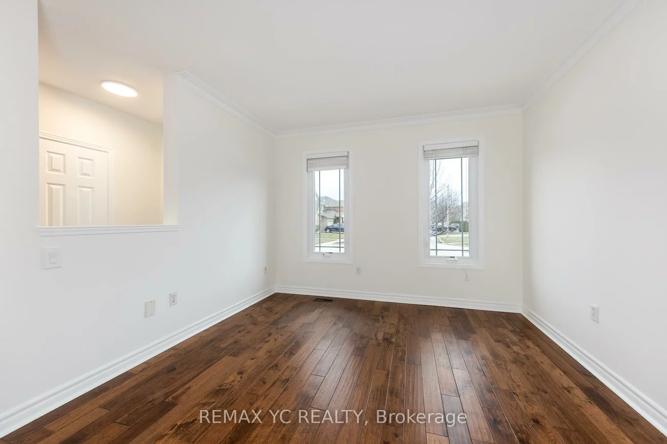 299, Bantry, Langstaff, Richmond Hill