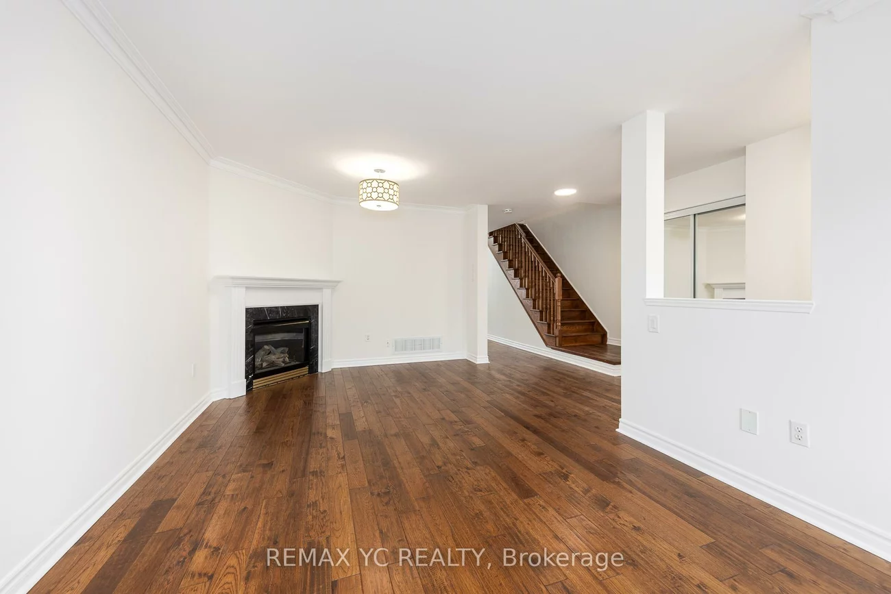 299, Bantry, Langstaff, Richmond Hill