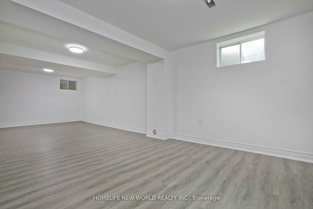 94, Weldrick, Harding, Richmond Hill