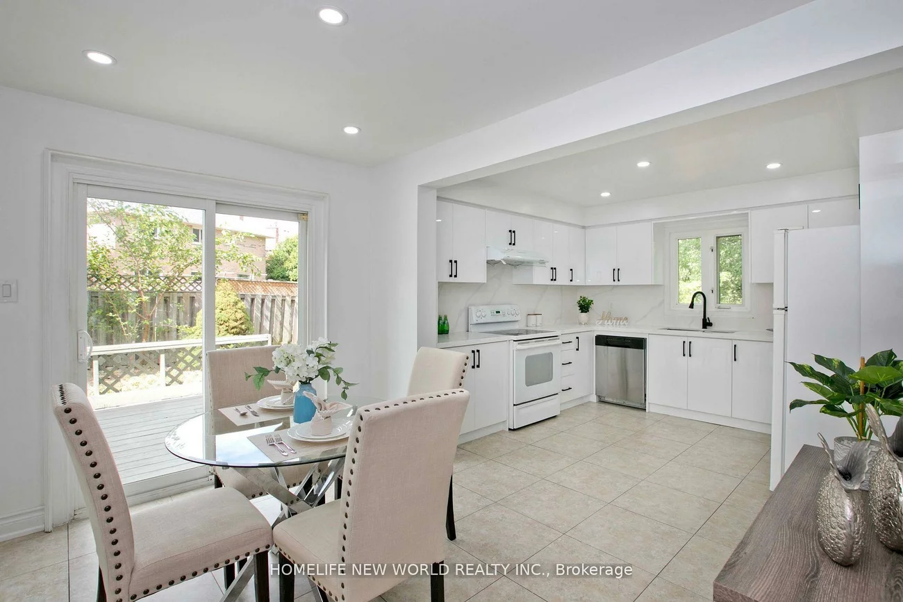 94, Weldrick, Harding, Richmond Hill