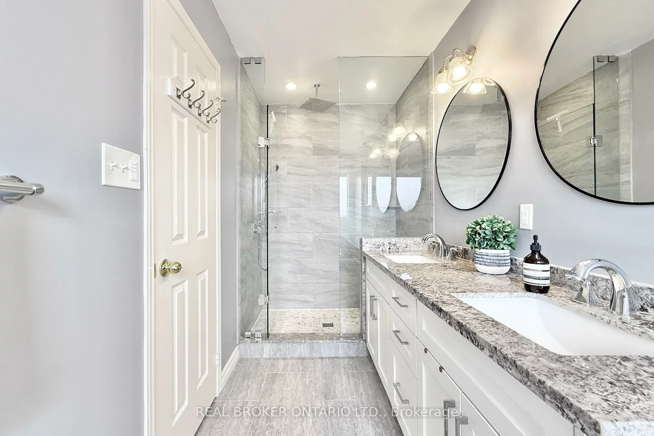 46, Revelstoke, Langstaff, Richmond Hill